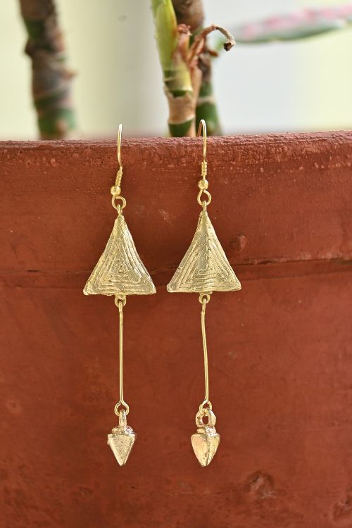Miharu Yami Dhokra Earrings