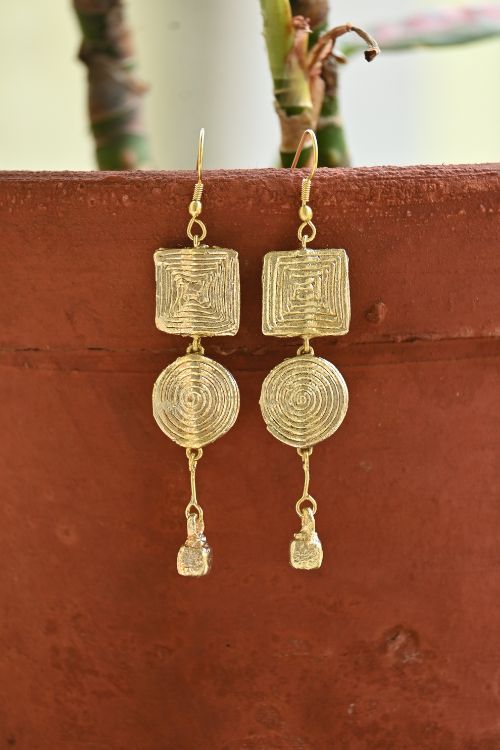 Miharu Aarohi Dhokra Earrings