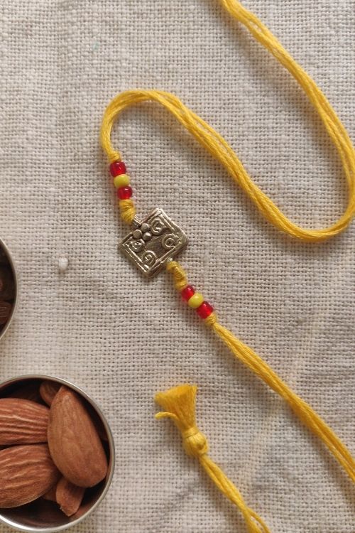 Miharu Handmade Thread Dokra Rakhi RH028
