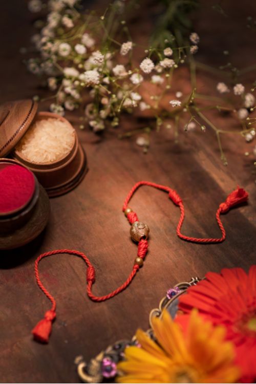 Miharu Handmade Thread Dokra Rakhi RH22017