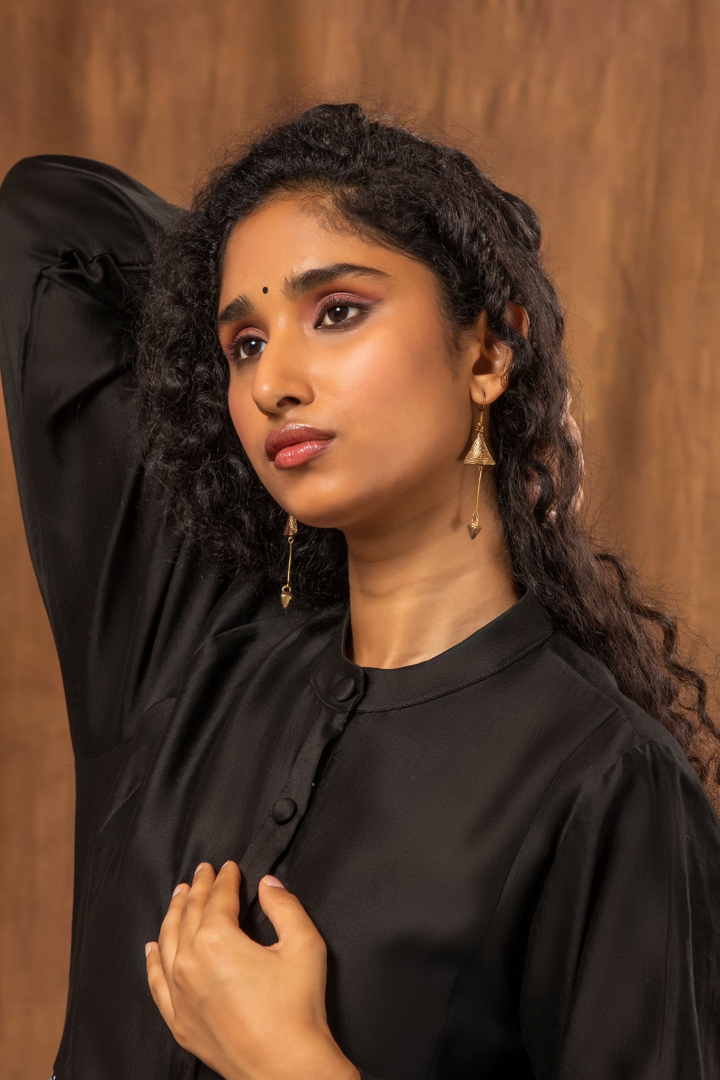 Miharu Yami Dhokra Earrings