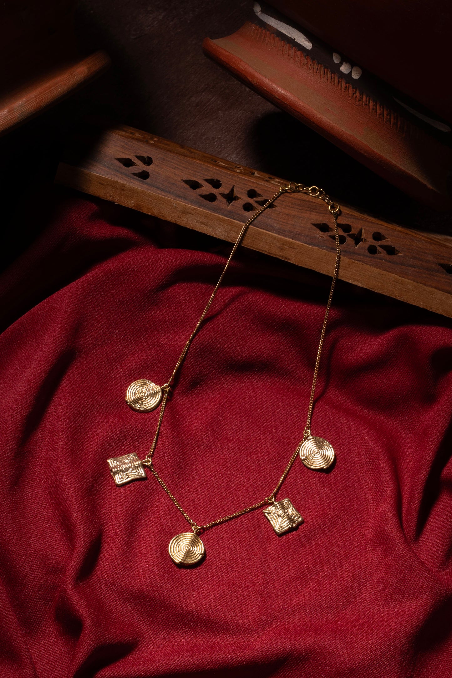 Miharu Vedika Dhokra Necklace