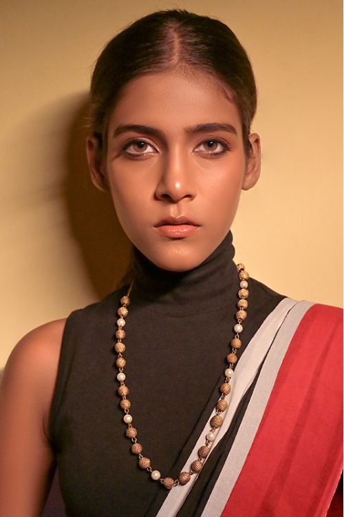 Miharu Dokra Handcrafted Thread Choker