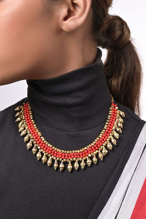 Women wearing Coral Beaded Antique Choker