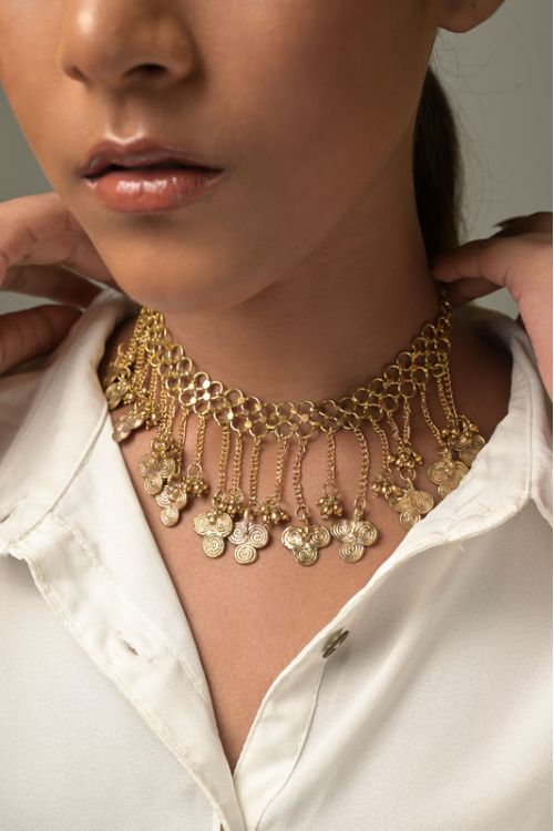 Women wearing beautiful choker dokra necklace