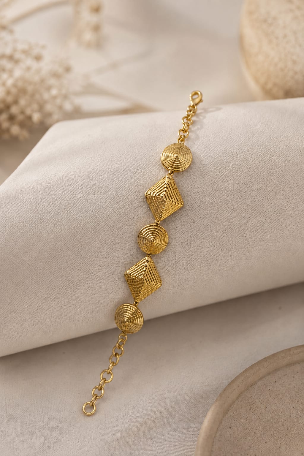 Miharu Tarini Brass Cuff