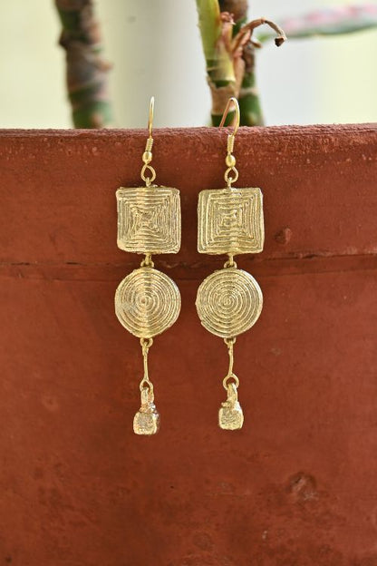 Miharu Aarohi Dhokra Earrings