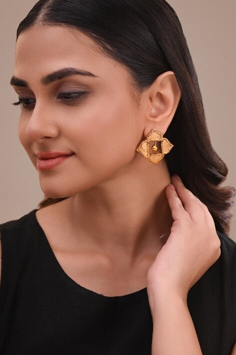 Dhokra Rhombus Charm Earring