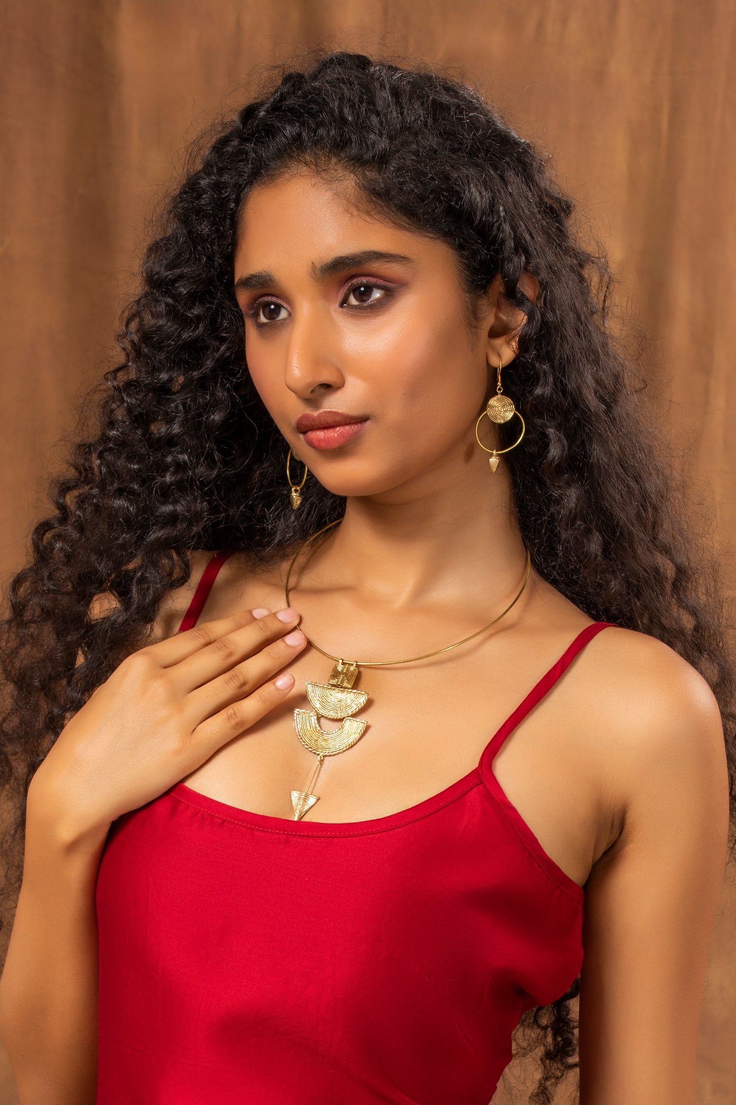 Miharu Dokra Handcrafted Thread Choker main image 1