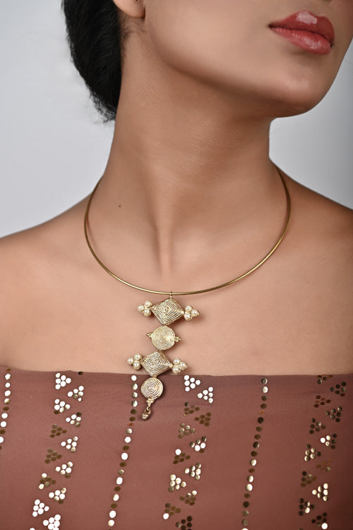 Women wearing handmade hasuli neklace