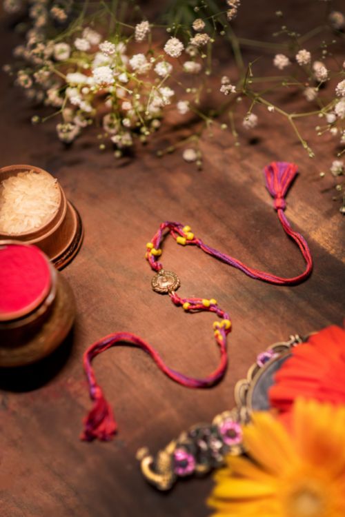 Miharu Handmade Thread Dokra Rakhi RH22020