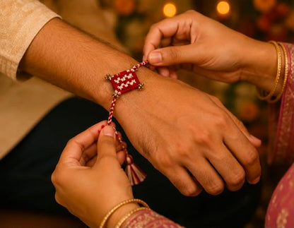 Miharu Taana·Baana | Sutra Handwoven Rakhi