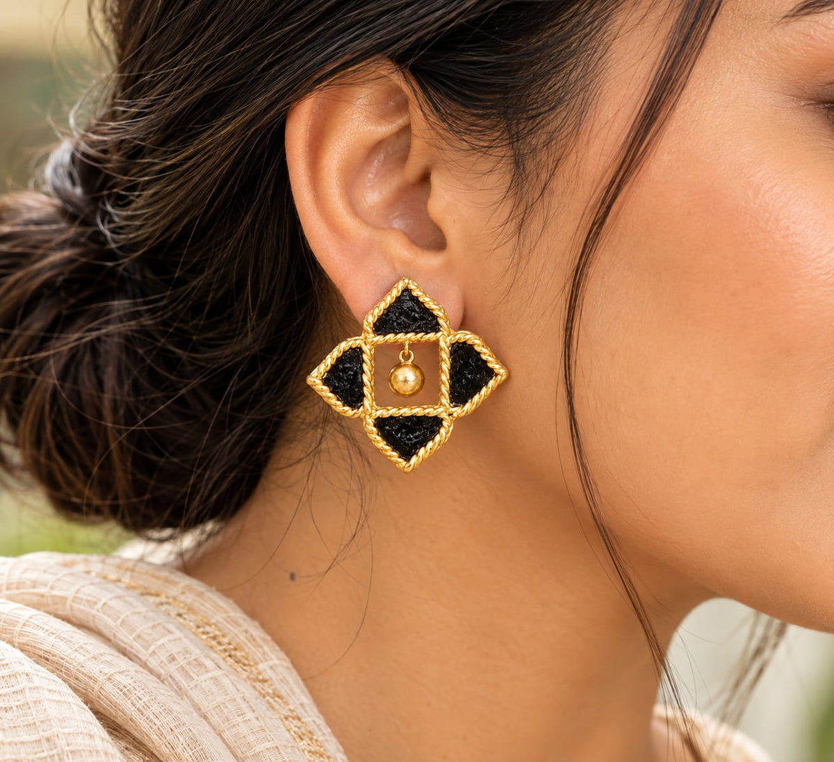 Dhokra Rhombus Charm Earring