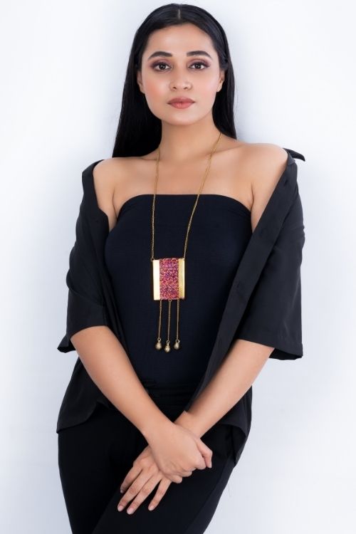 Multicolored Gold Tone Necklace