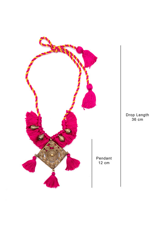 Pink Brass Thread Matinee Necklace D43d