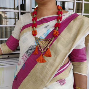 Brass Thread Matinee Necklace D8g
