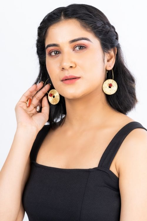 Gold and Red Circle Brass Dangling Earrings DEr35